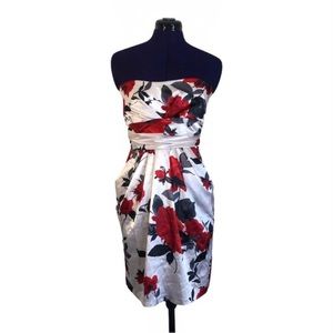 Mystic White Red Floral Strapless Dress